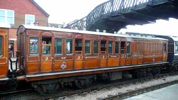 Ashbury brake third carriage 387 passenger compartment end
