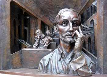 Meeting Place bronze sculpture Saint Pancras station.