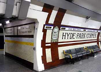 Hyde Park Corner platform wall tiling.