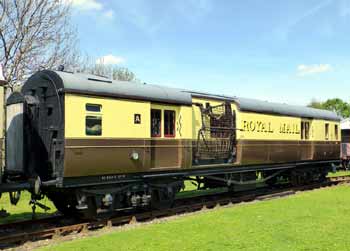GWR Travelling Post Office vehicle at the Didcot Railway Centre.