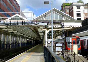 High Street Kensington station.