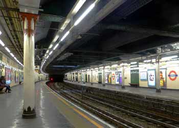 Temple station London
