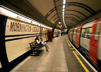 Platform at Mornington Crescent underground station