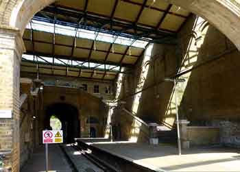disused platform at Crystal Palace station.