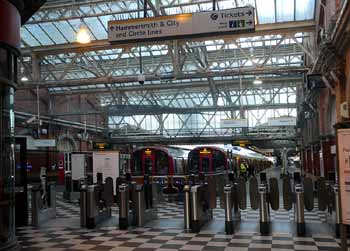 S Stock Train at Hammersmith (Met) station.