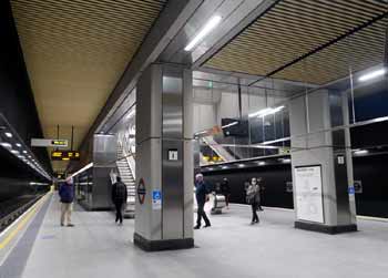 Battersea Power Station station platform.