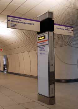 Elizabeth line Whitechapel wayfinding totem pole.