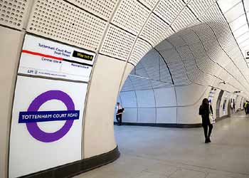Elizabeth line Tottenham Court Road station architecture.