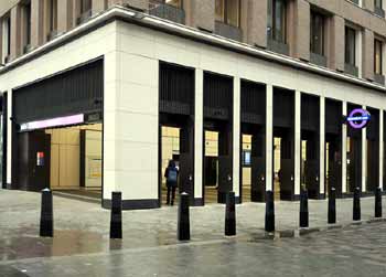 Elizabeth line Bond Street station Hanover Square entrance.