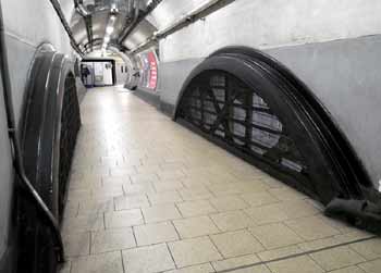 Holland Park viewing portal on passageway above station platform.