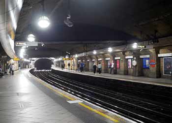 Platforms at Great Portland Street railway station.