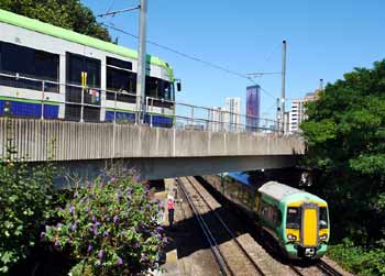 Wandle Flyover Tramlink
