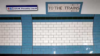 Present-era historic signage Knightsbridge station.