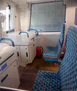 transverse seats B23 DLR train