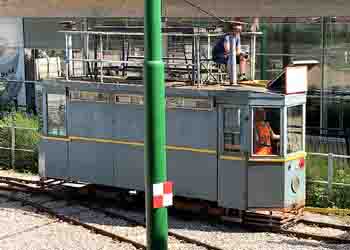 works tram.