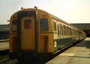 Rapid City Link RailAir Gatwick London train.