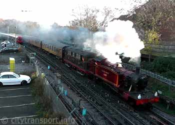 LU150 steam locomotive at Rayners Lane junction