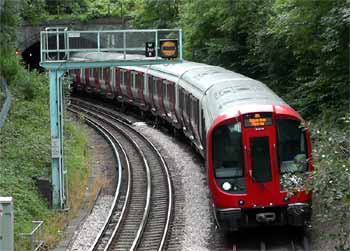 S7 train as seen from Keswick Railway Bridge Putney.