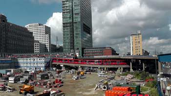 platform view Stratford International station.